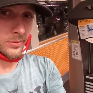 Meet your Posher, Philip